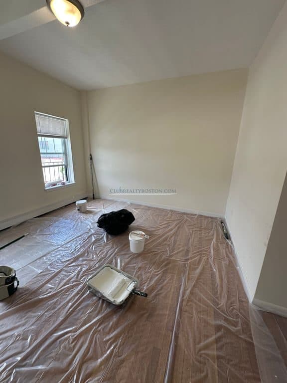 2 BR for rent — 180 N Beacon St APT 11, Boston 3