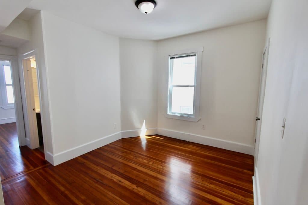 4 BR for rent — 299 Lexington St, Boston 3