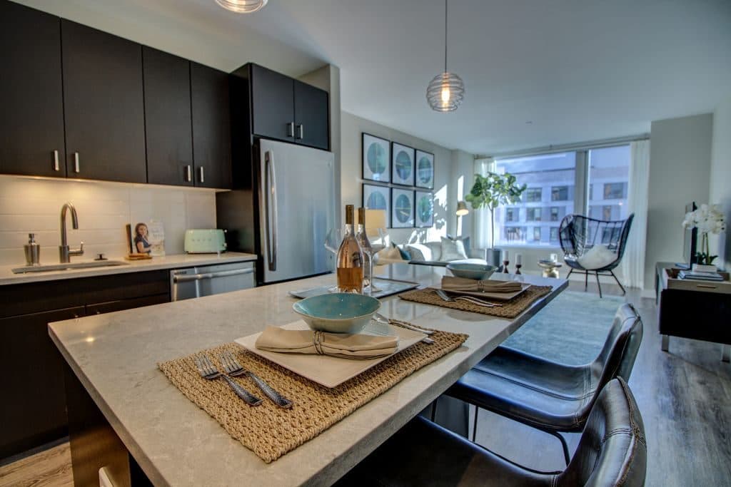 Studio for rent — 5 Fan Pier Blvd, Boston 2
