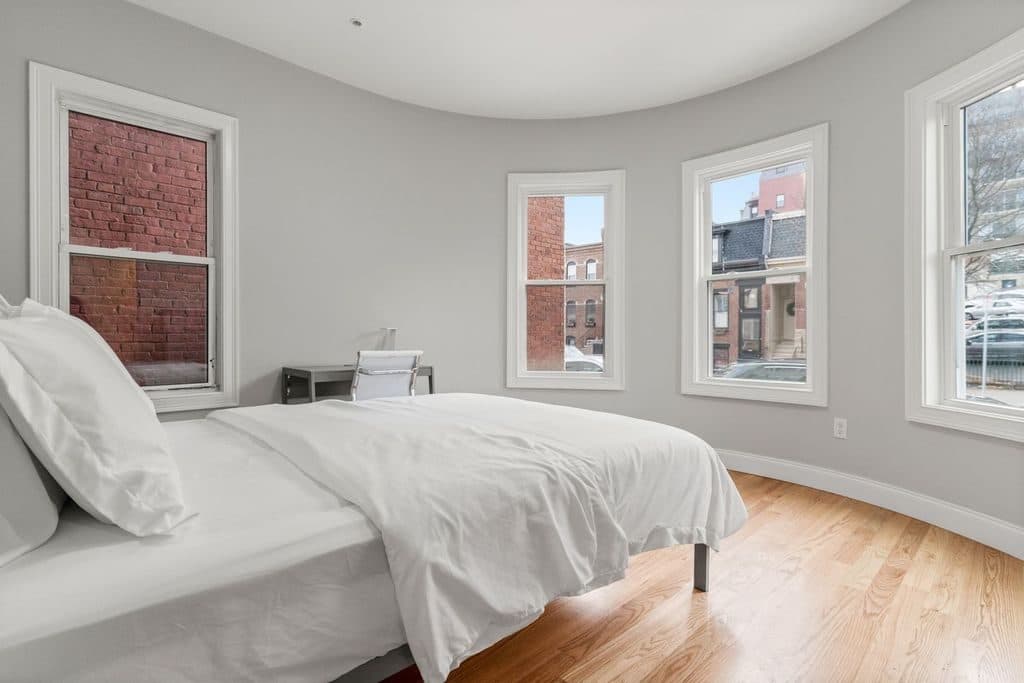 1 BR for rent — 36 Emerson St, Boston 2
