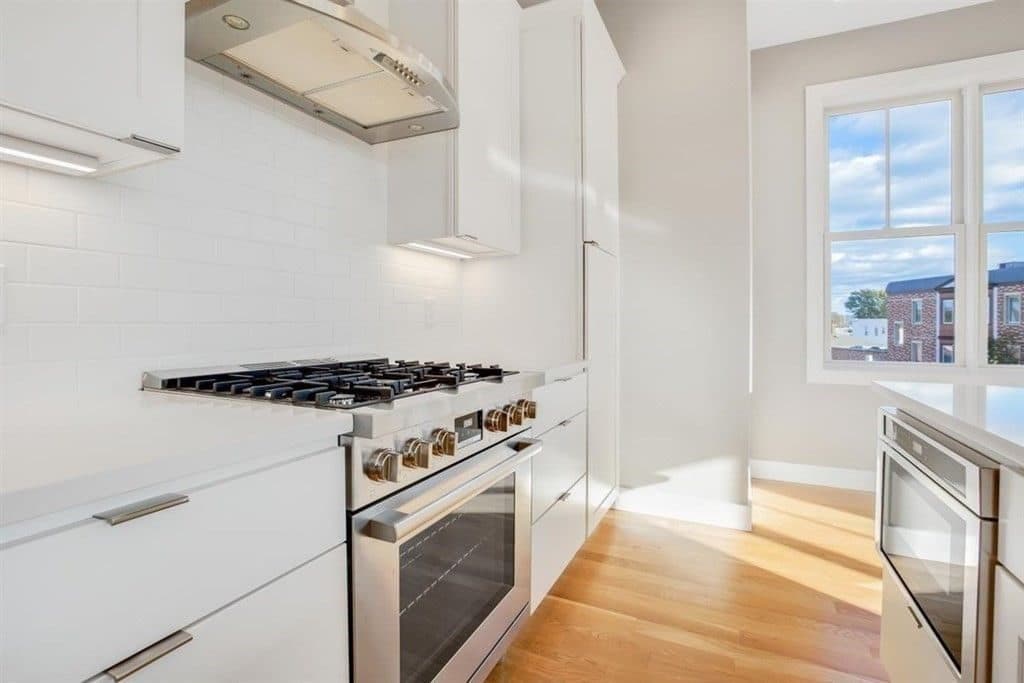 2 BR for rent — 3 Dorset St #1, Boston 3