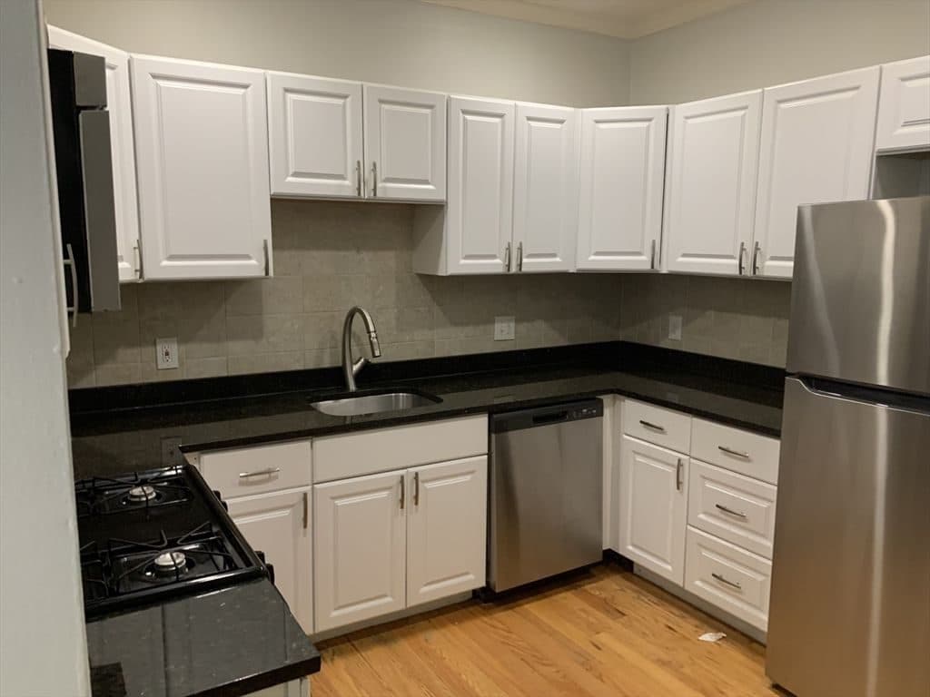 5 BR for rent — 1789 Commonwealth Ave, Boston 1