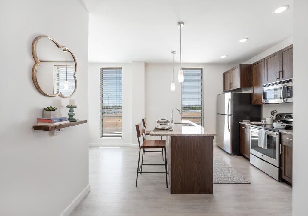 Studio for rent — 411 D St, Boston 2