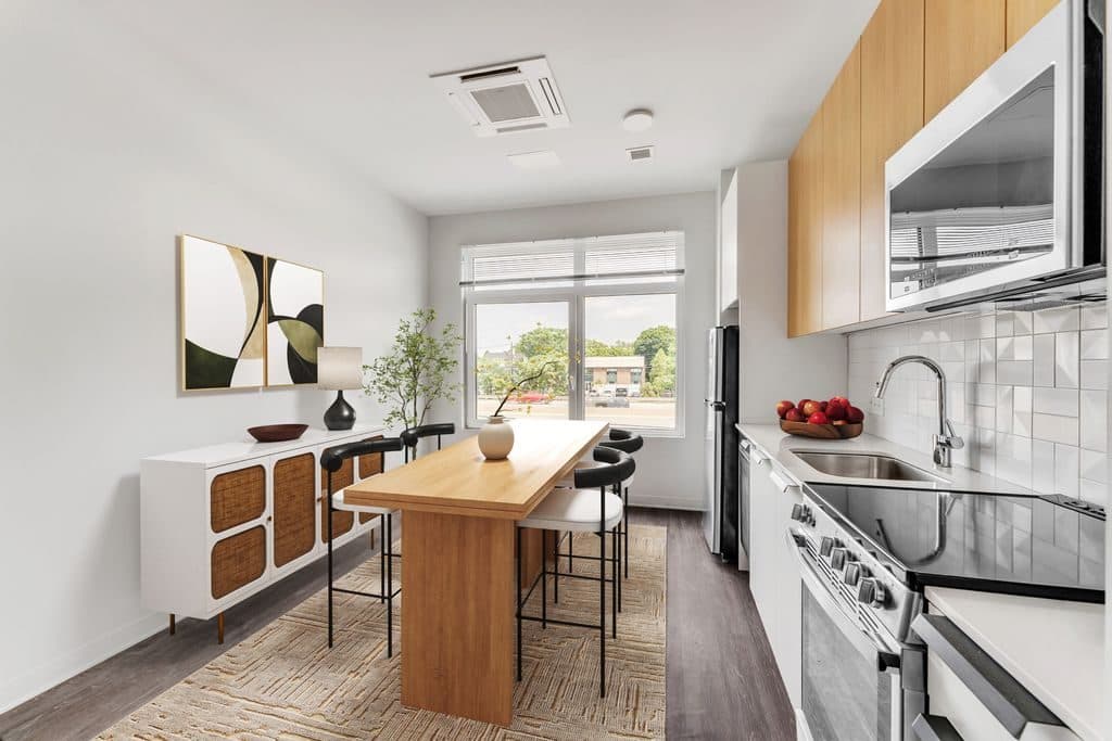 Studio for rent — 35-43 Braintree St, Allston 3