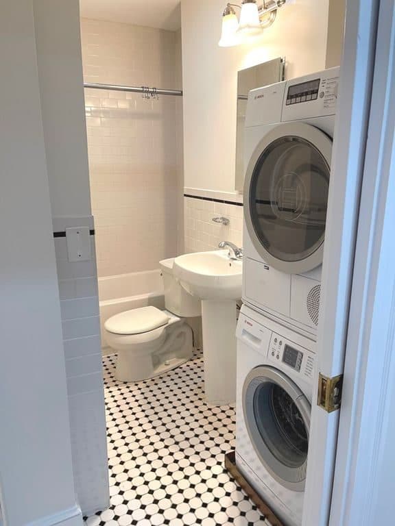 1 BR for rent — 174 Newbury St APT 4, Boston 1