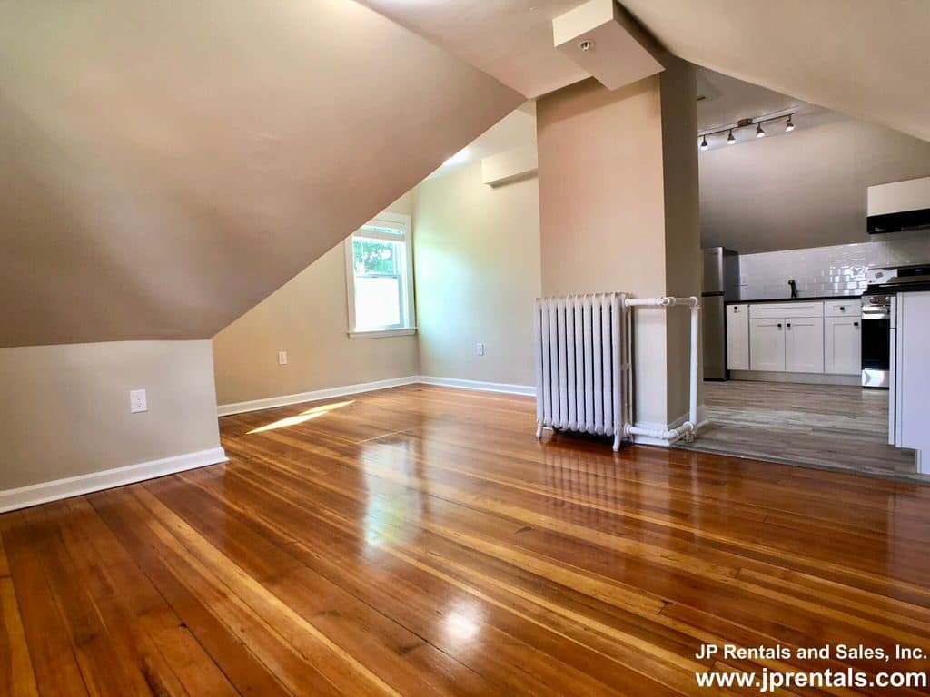 2 BR for rent — 34 Evergreen St Floor 3, Jamaica Plain 3