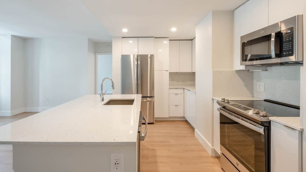 Studio for rent — 660 Washington St, Boston 3