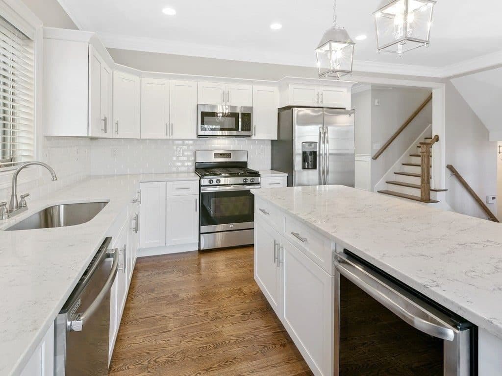 3 BR for rent — 37 Lambert St Unit 37, Roxbury 1