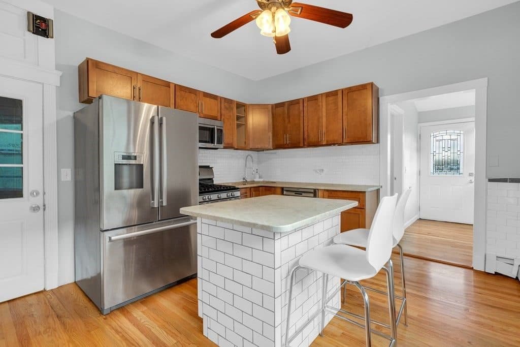 3 BR for rent — 2 Kemp St #2, Boston 1