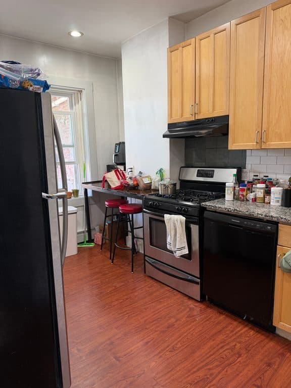 3 BR for rent — 750 Huntington Ave #2, Roxbury Crossing 1