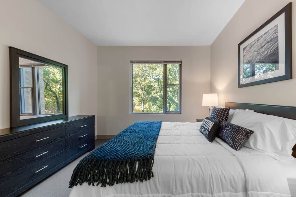 Studio for rent — 161 S Huntington Ave, Boston 3