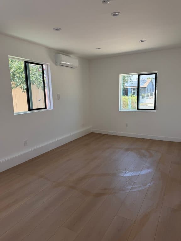 1 BR for rent — 22632 Gilmore St, West Hills 1