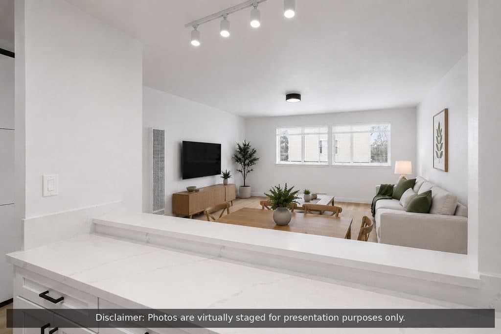 2 BR for rent — 1505 S Hoover St, Los Angeles 2