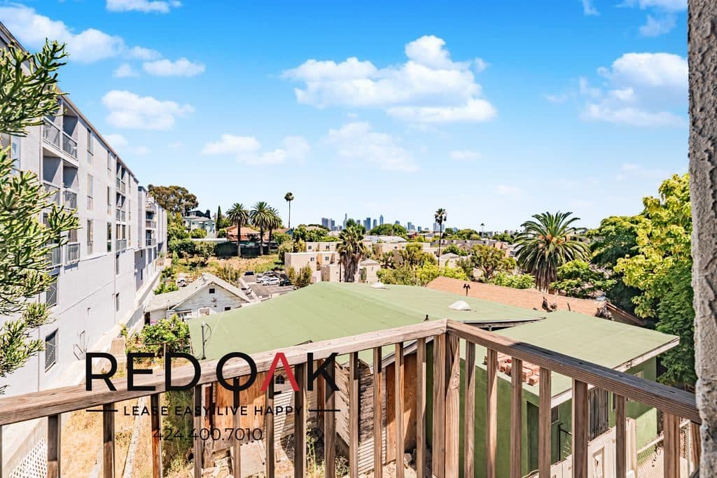 1 BR for rent — 806 Lucile Ave #808-1/4, Los Angeles 3