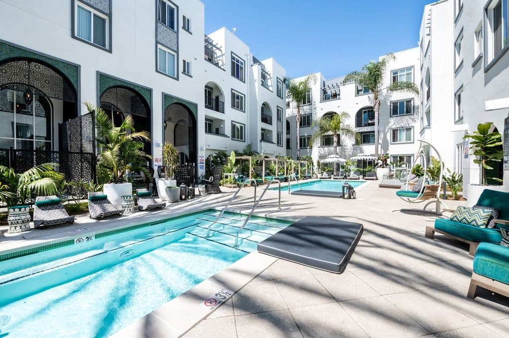 1 BR for rent — 5710 Crescent Park E, Playa Vista 2