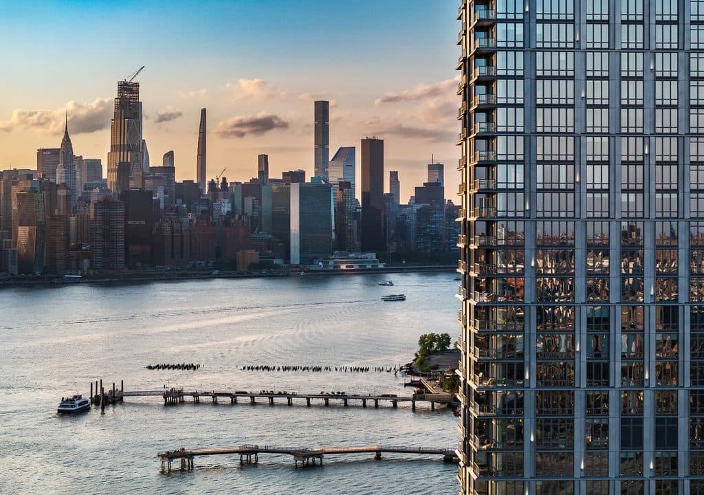 Studio for rent — 60 Wharf Dr, Brooklyn 2