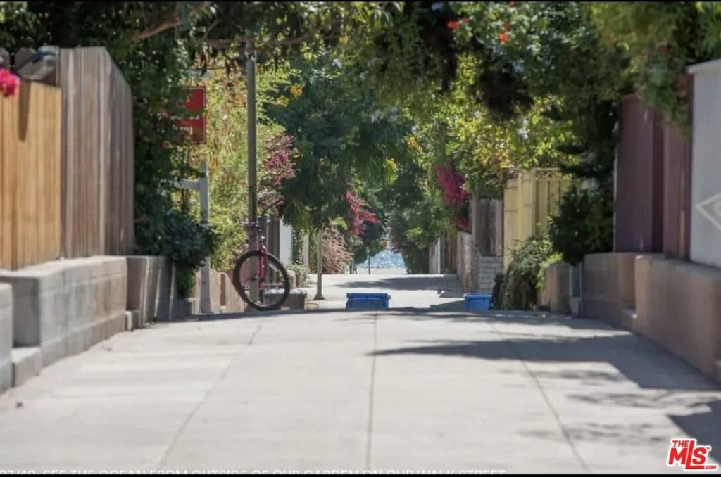 1 BR for rent — 119 Paloma Ave APT D, Venice 3