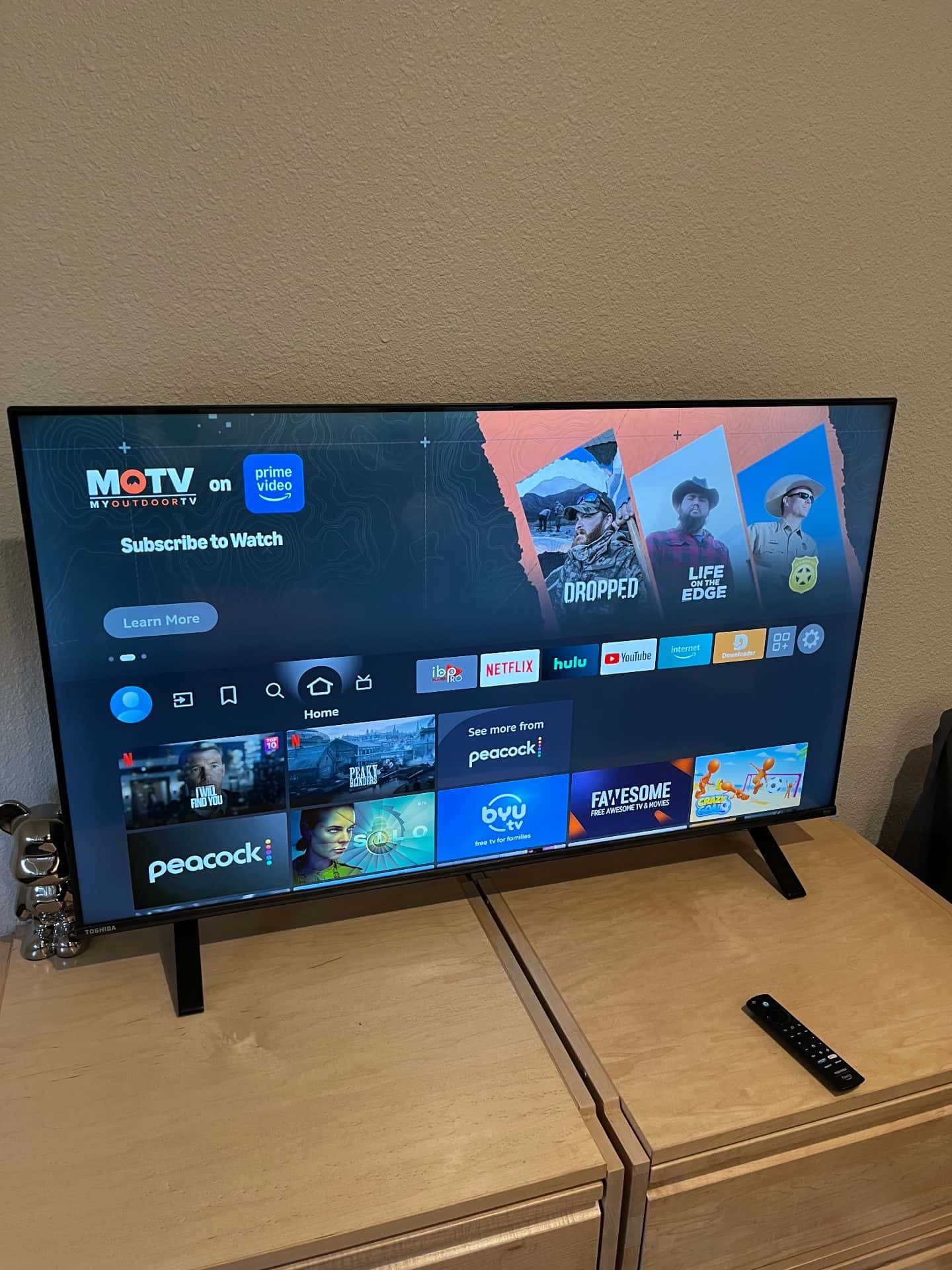 50" Toshiba 4K UHD Smart Fire TV – $150 OBO 1