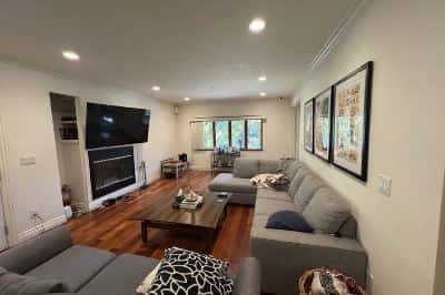 Individuals Wanted--Assembling a Group: Furnished 7 Bed/7 Bath Menlo/Atherton Home Available for 1 yr Lease Starting September 1 1