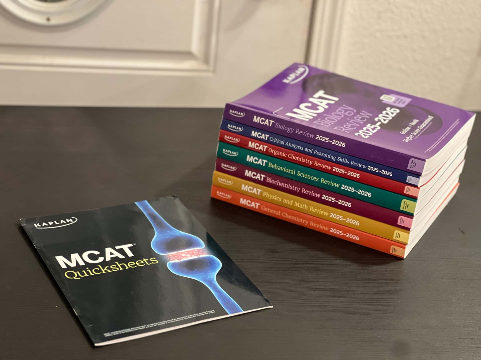 MCAT Kaplan 7-Subject Set + Quicksheets 1