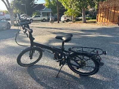 Foldable Tern link D8 w/ phone holder 1