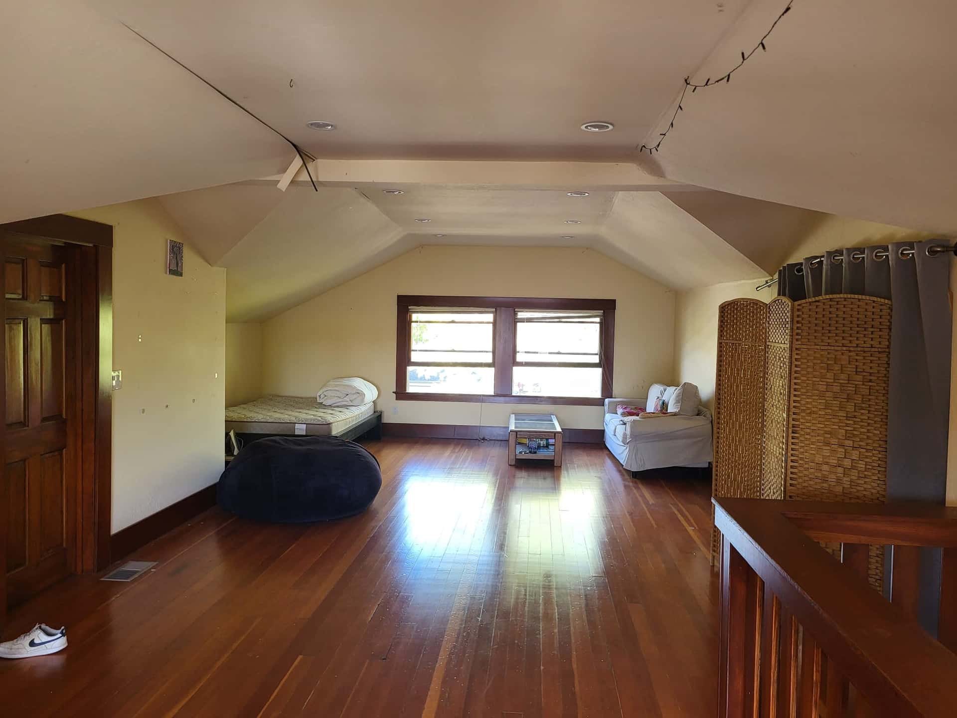 Bright & Spacious Room in Midtown Palo Alto Available 27 Aug – Amazing Value! 3