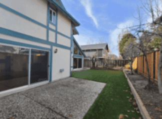 Open now: Female Roommate Wanted in Foster City Family House 4