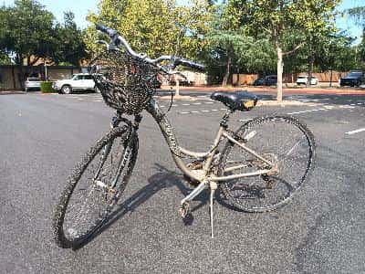 Commuter Bike with basket 1