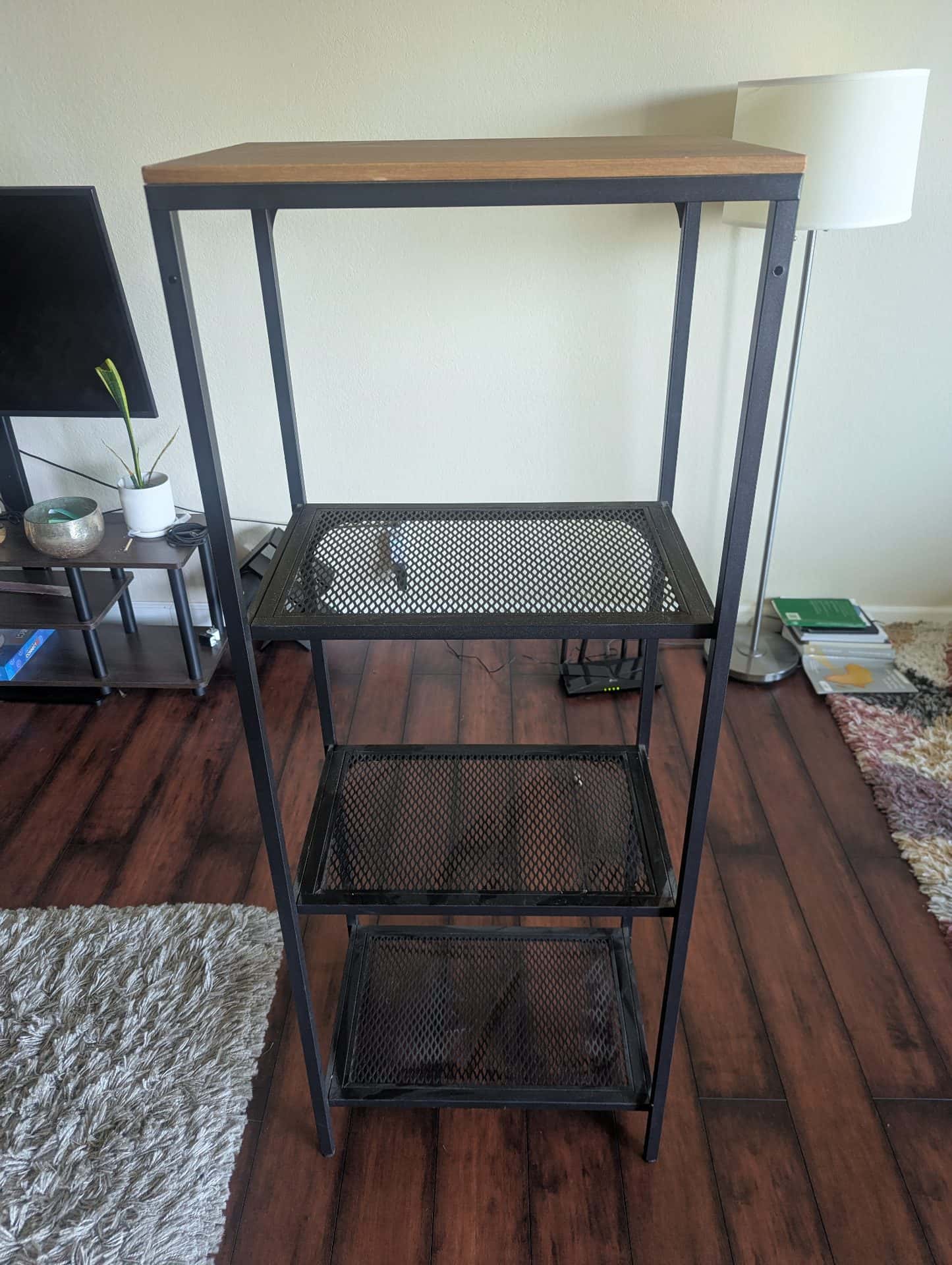 Multi level shelf 1