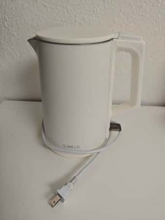 Electric Kettle 1