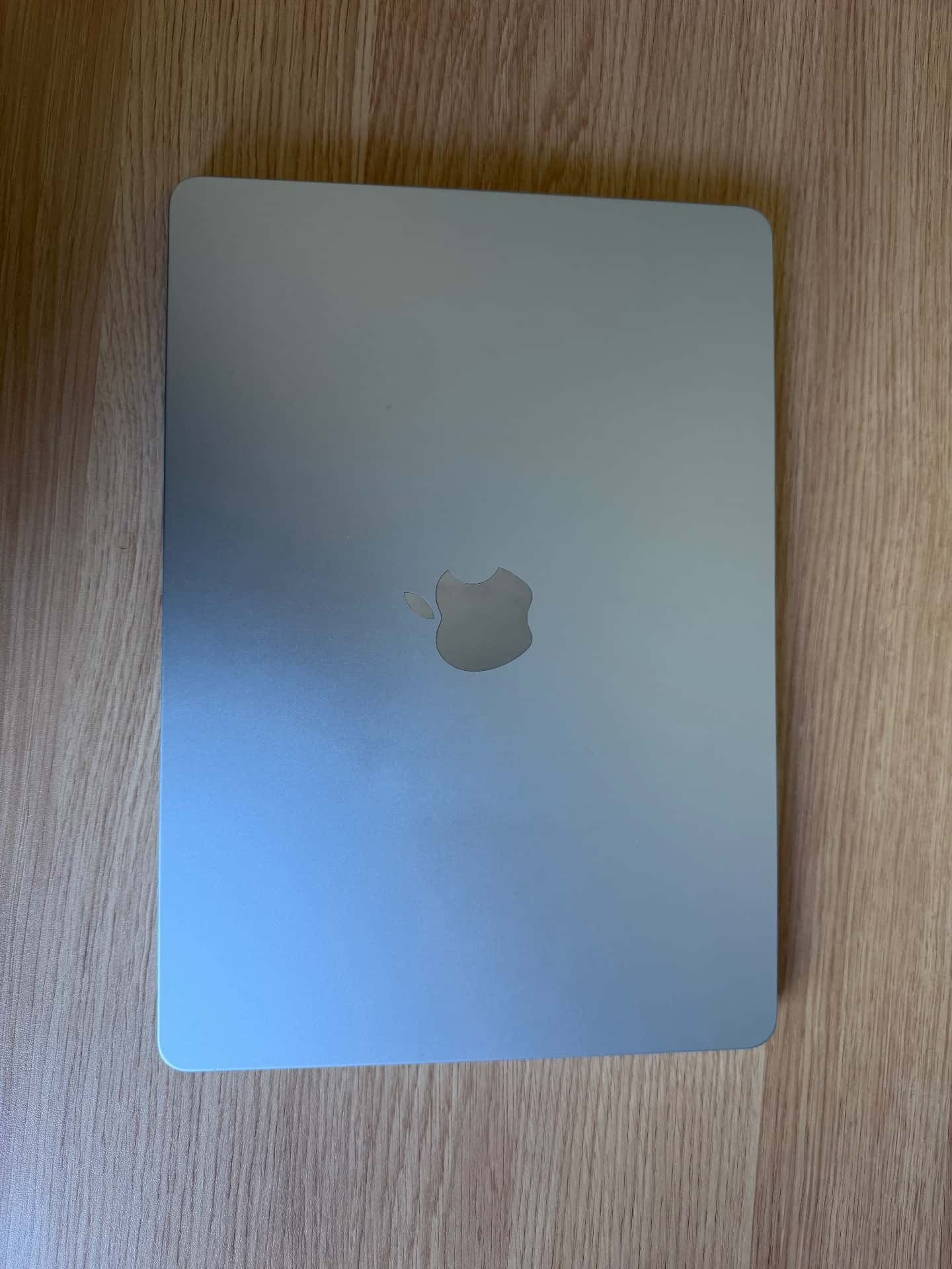 13-inch MacBook Air M4 - Sky Blue 1
