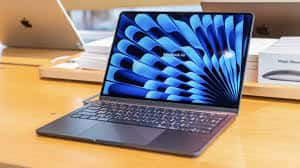 MacBook M5 1