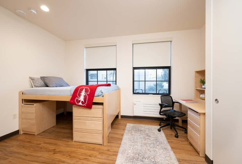 Summer Sublet on Campus, Mid-June through Mid-July 1